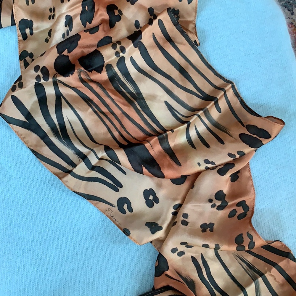 Elena silky vintage scarf